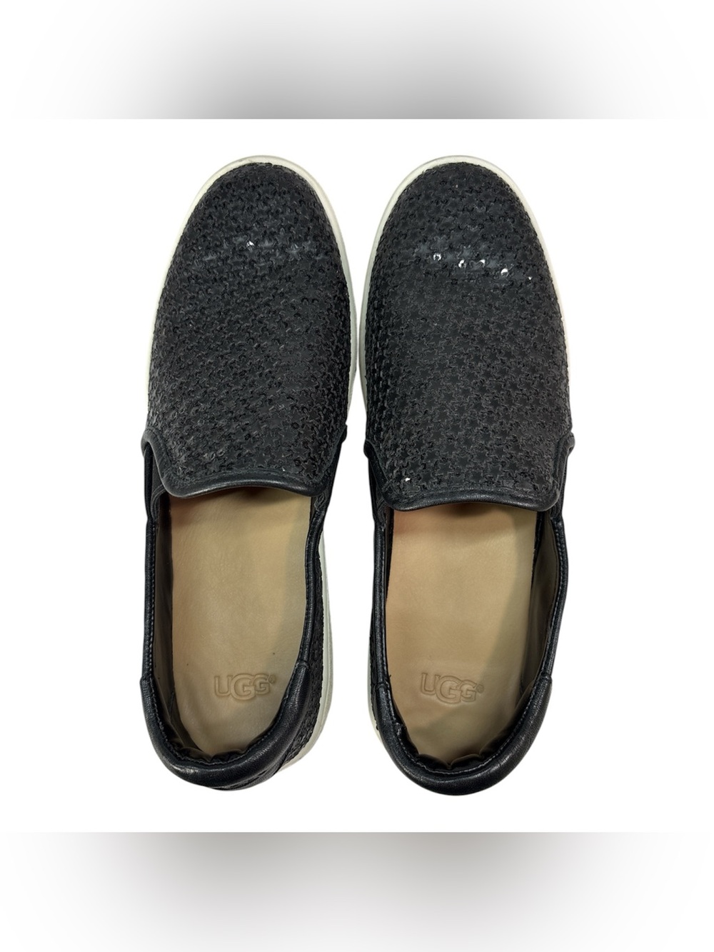 UGG Women's Black Star Sequin Slip On Sneakers Shoes Size 8.5 Casual Shoes - Picture 5 of 7